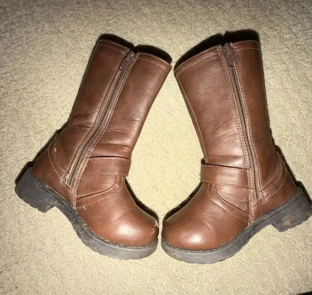 FabKids Girls Brown Buckle Moto Boots Size 6